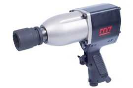 Пневматический ударный гайковерт MIGHTY SEVEN NC-0615M01 3/4", 1153 Нм,15 предметов