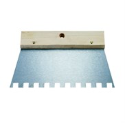 Шпатель зубчатый для клея 20 см с дерев.ручкой, зуб 4х2.5х2.5 Kapriol 23189